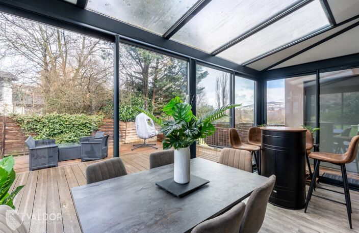 Maison contemporaine 123m2 - T5 - 4 chambres - jardin 202m2 — photo 2