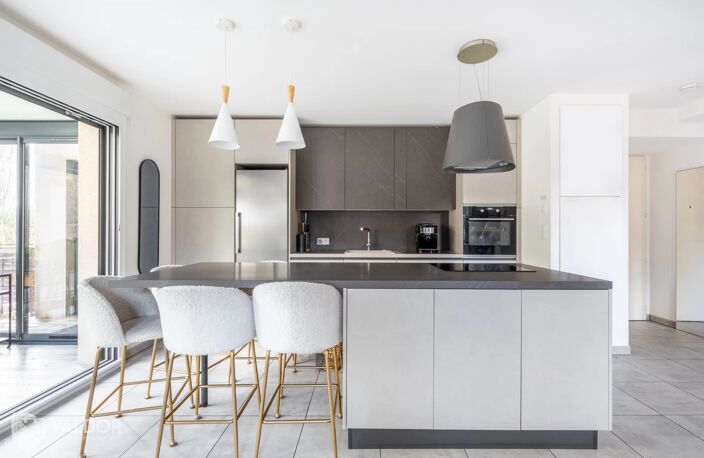 Maison contemporaine 123m2 - T5 - 4 chambres - jardin 202m2 — photo 4