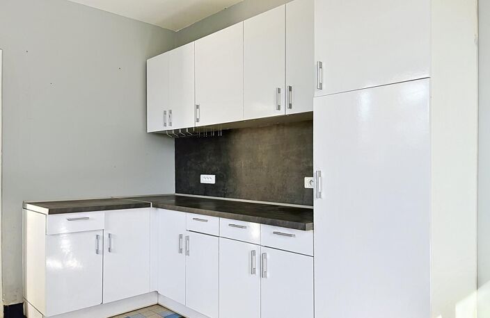 Grande maison familliale 174 m², 6 chambres, jardin. — photo 3