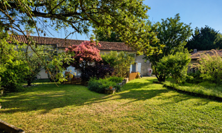 Maison 8 Pièces 238 m² à vendre à Bessé (16140)