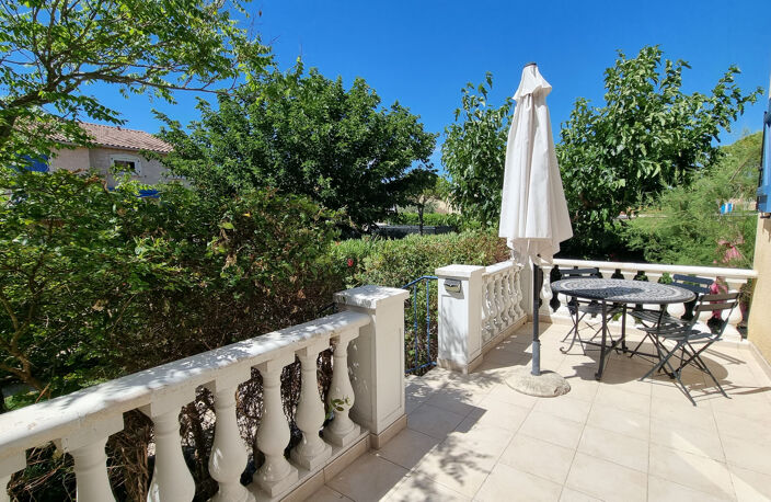 VAR (83) - À VENDRE - VIDAUBAN - Villa 4 chambres dans un do — photo 2