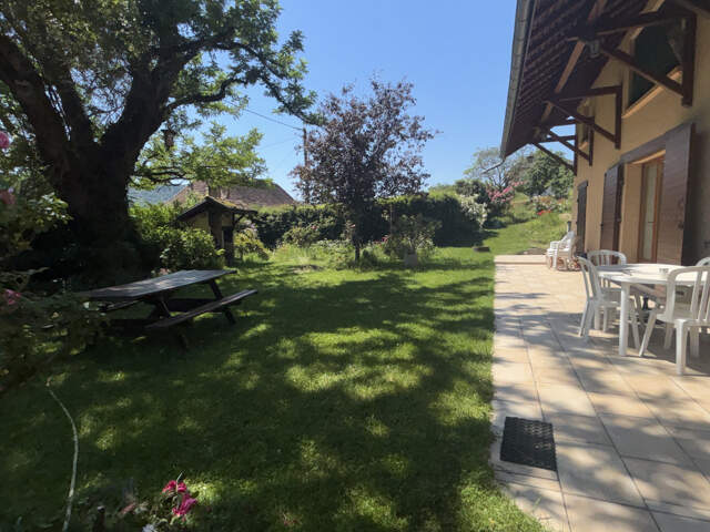 Maison individuelle - T8 — photo du bien