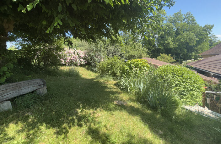 Maison individuelle - T8 — photo 2