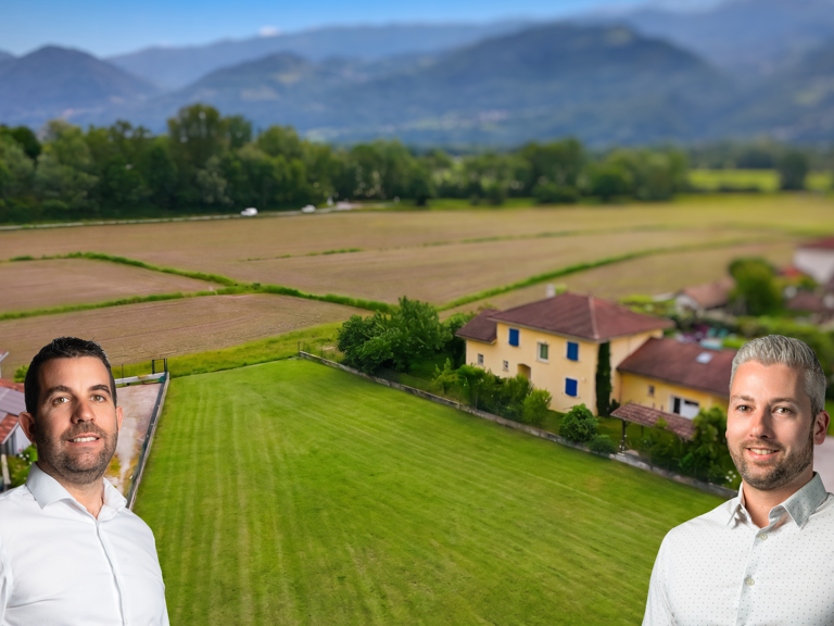 DPT (38) - A VENDRE - Terrain 404m2 - viabilisé - CROLLES — photo 1