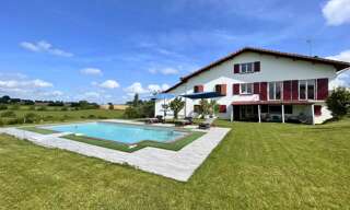 Maison 12 Pièces 311 m² à vendre à Saint-Palais (33820)
