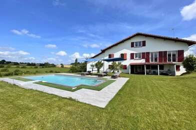 Maison 12 pièces 390000 €