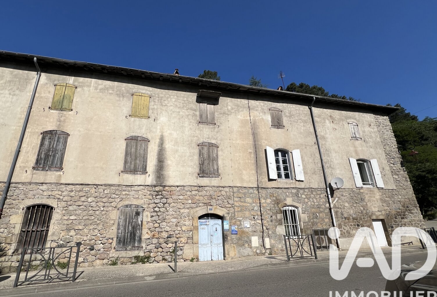 Vente Immeuble 400 m&sup2; — photo 1