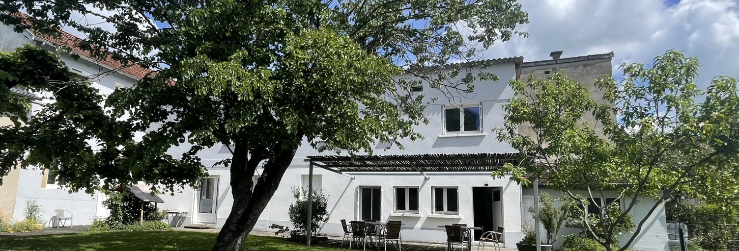 Maison 8 Pièces 325 m² à vendre à Capdenac-Gare (12700)