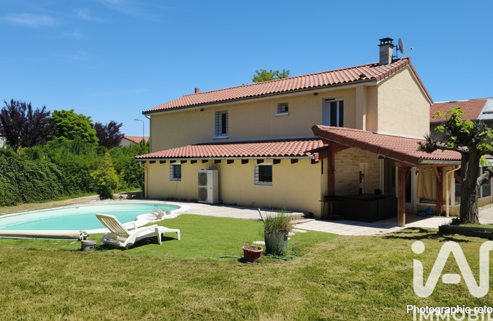 Vente Maison/villa 5 pièces — photo 2