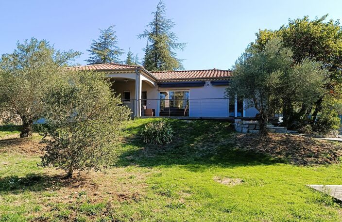 07140 LES VANS : Villa avec piscine et vue — photo 2