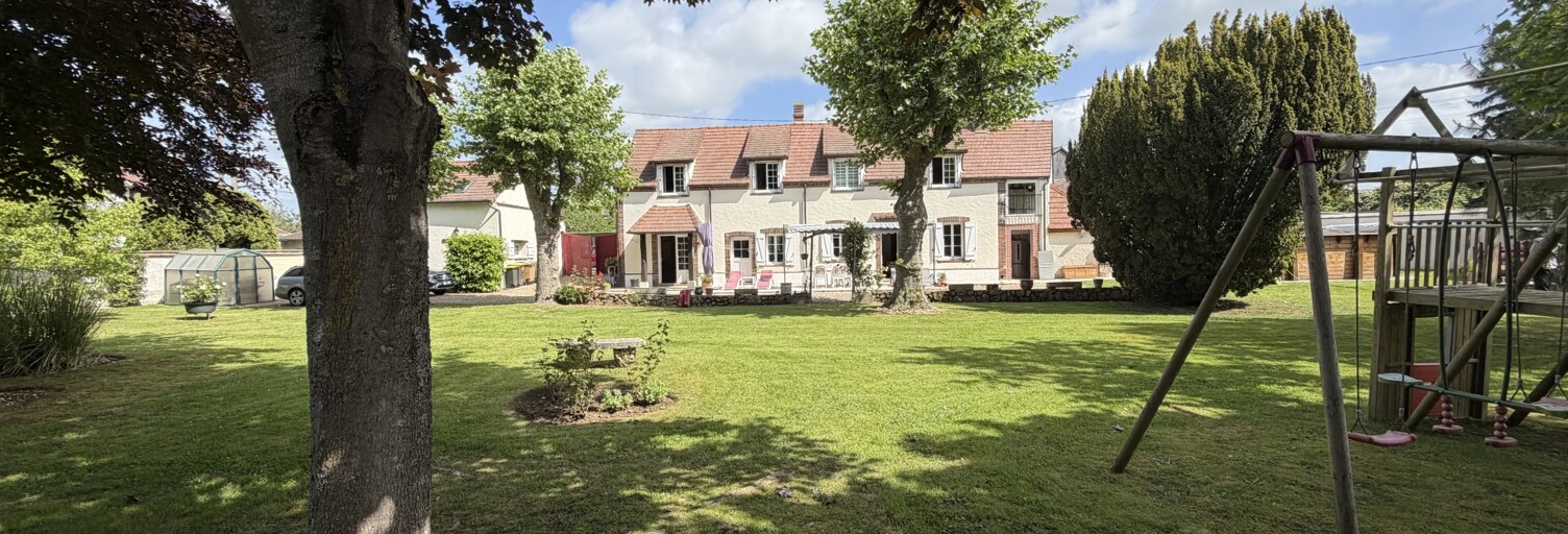 Maison 7 Pièces 195 m² à vendre à Marville-Moutiers-Brûlé (28500)