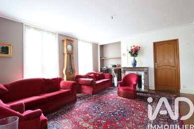 Maison 12 pièces 240000 €