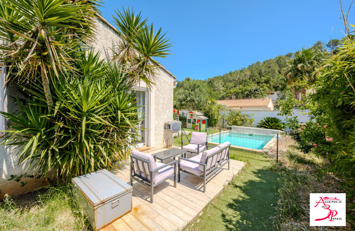 Nouveau prix<br><br>Au calme d'une impasse, cette villa récente — photo 5