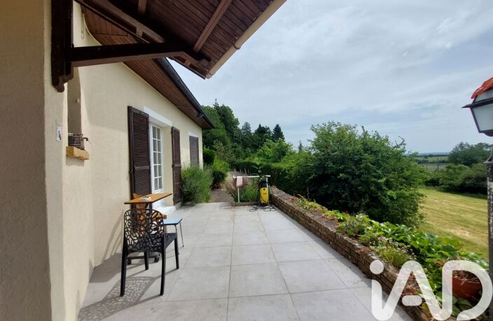Vente Maison traditionnelle 8 pièces — photo 2