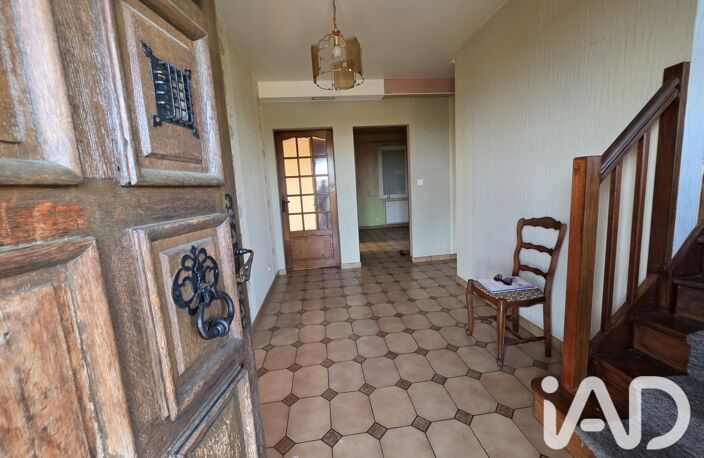 Vente Maison traditionnelle 8 pièces — photo 3