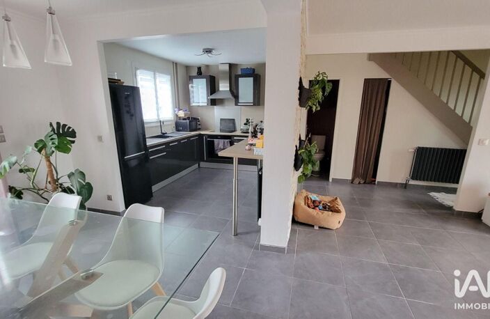 Vente Maison/villa 5 pièces — photo 2