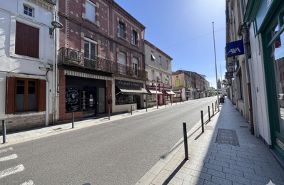 Immeuble - local commerciel loué+ 2 appartements - CARMAUX — photo du bien