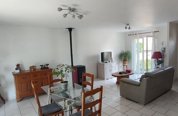 Très jolie maison en très bon état en centre ville avec nombreux atouts ! — photo 4