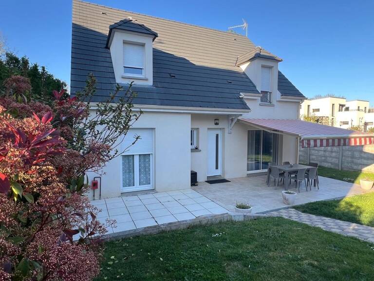 Maison de 2017, DPE C, 4 CH, piscine chauffée — photo 1