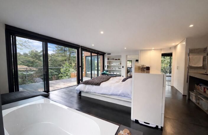 Mérignac centre Maison style californien  240 m²  Piscine  Forêt — photo 4
