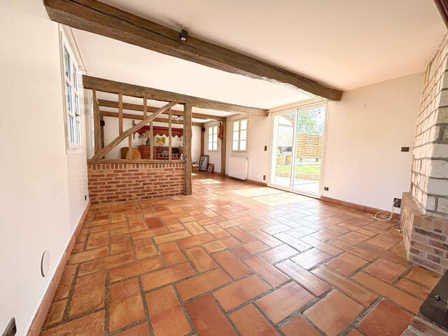 MAISON - 5 chambres - 159 M2 - JARDIN - GARAGE — photo du bien