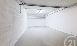 Garage   m² à vendre à Villeneuve-Loubet (06270)