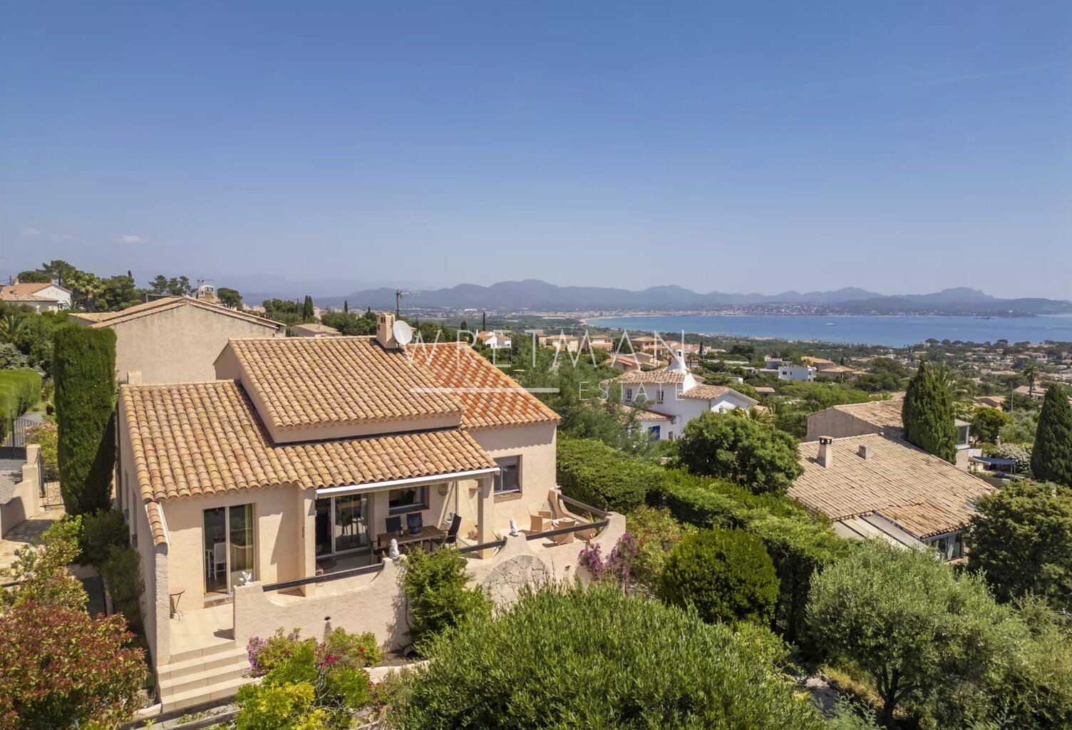 Charmante villa avec belle vue mer à Saint-Aygulf — photo 1