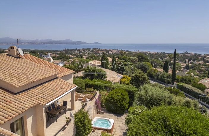 Charmante villa avec belle vue mer à Saint-Aygulf — photo 2