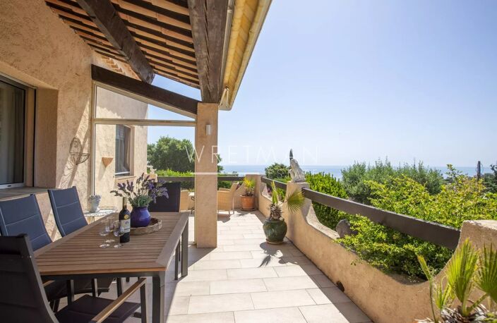 Charmante villa avec belle vue mer à Saint-Aygulf — photo 4
