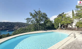 Maison 5 Pièces 115 m² à vendre à Esparron-de-Verdon (04800)