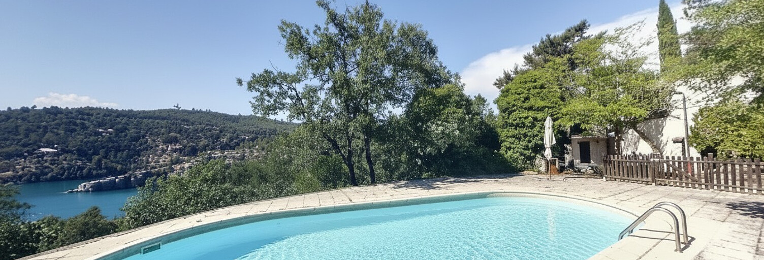 Maison 5 Pièces 115 m² à vendre à Esparron-de-Verdon (04800)