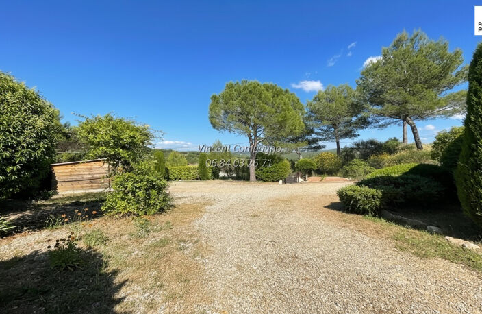 Maison plain-pied, piscine, studio indépendant et aperçu lac — photo 3