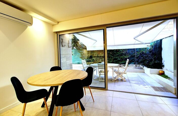 Cannes Palm Beach - Appartement-Villa 2 pièces rénové en rez-de-jardin — photo 4