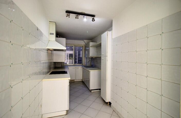 Cannes Montfleury - Appartement 2 pièces avec vue sur parc arboré — photo 4