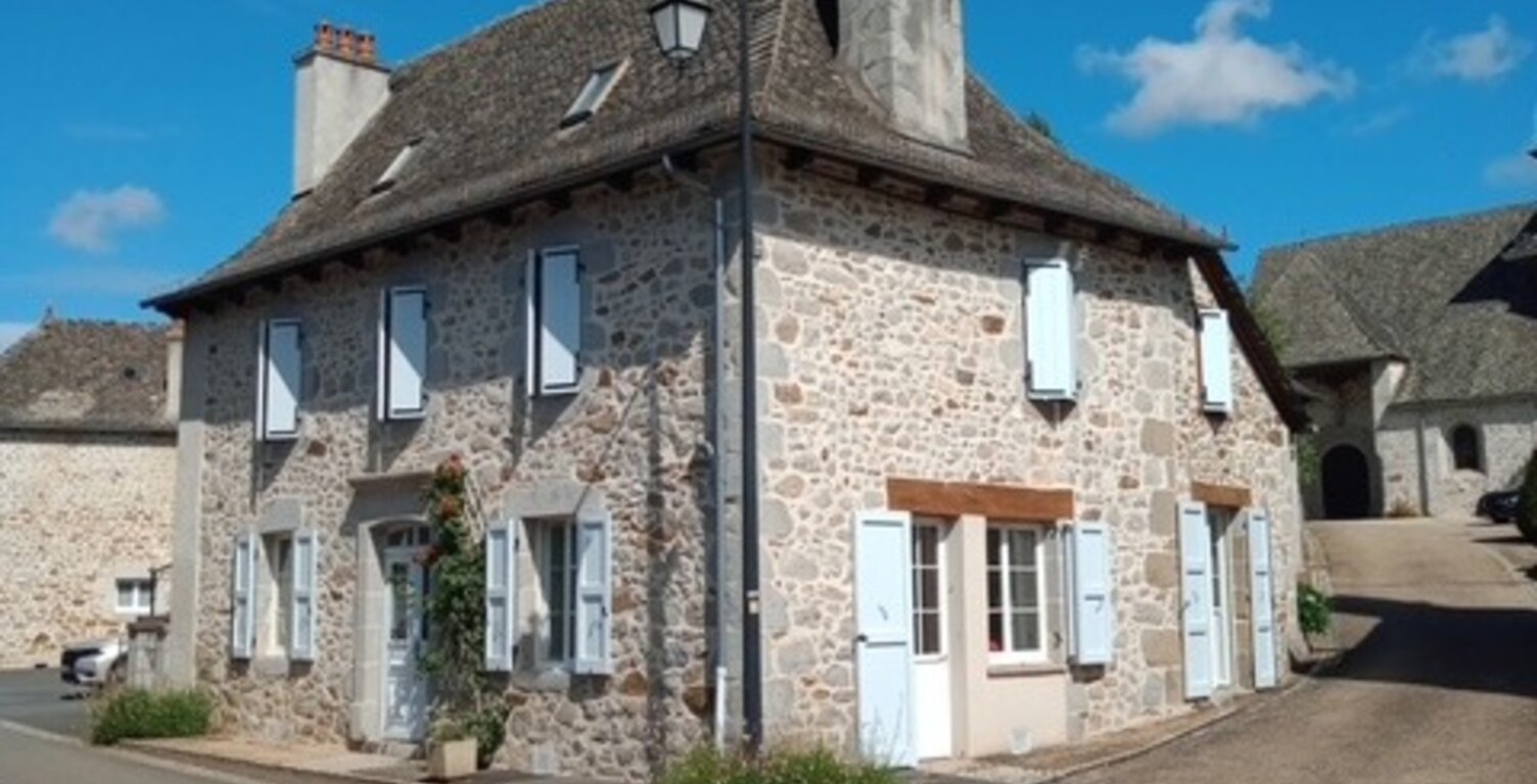 COUP DE COEUR: Maison de village au charme fou — photo 1