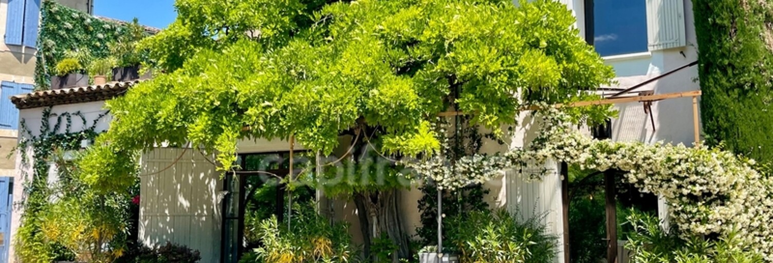 Maison 6 Pièces 250 m² à vendre à Roussillon (84220)