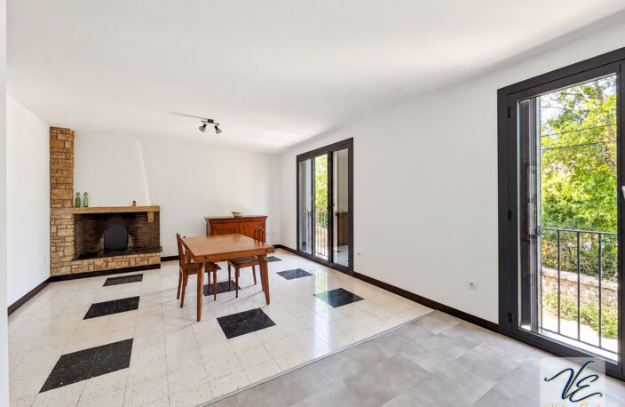 Maison rénovée à Siran – 3 chambres, terrasse, cour et grand garage de 60 m² — photo 4