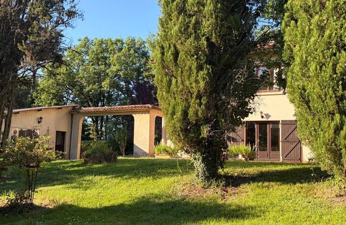 PLAISANCE DU GERS(32) sur les coteaux, PROPRIETE D ARCHITECTE 1965 sur 2HA, Dépendances, un peu cachée , VUE Pyrénées et bois, sans vis à vis, CALME — photo 3