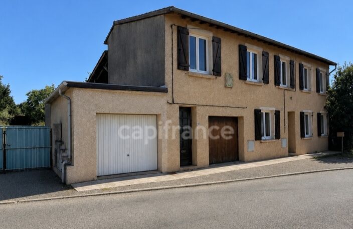 SAINT-HILAIRE – MAISON  AVEC 2 LOGEMENTS INDÉPENDANTS, JARDIN PISCINABLE ET CONSTRUCTIBLE, 2 GARAGES — photo 2