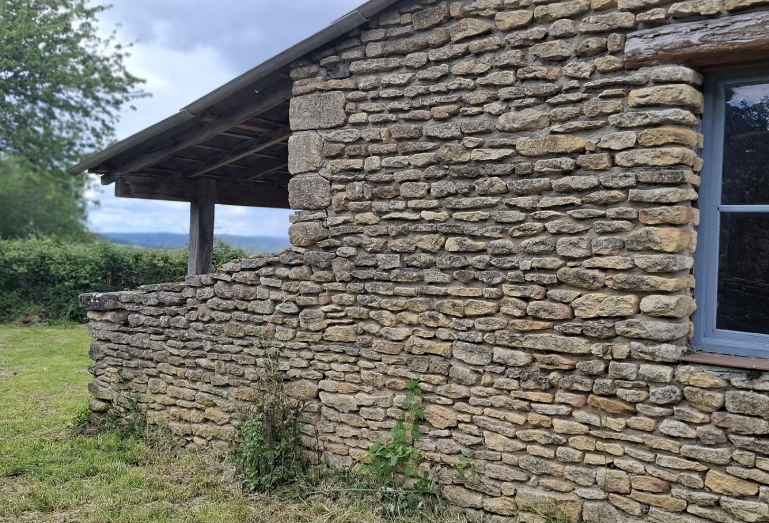 Maison composée de deux parties séparées (ou pas) 10 pièces 167 m2, LA CHAPELLE AUBAREIL (24) — photo 1