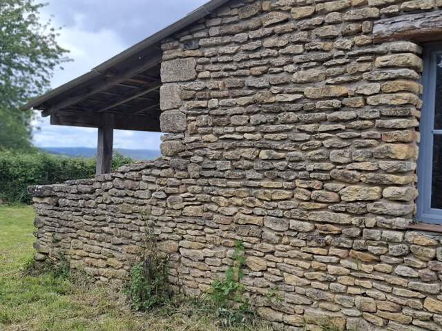 Maison composée de deux parties séparées (ou pas) 10 pièces 167 m2, LA CHAPELLE AUBAREIL (24) — photo du bien