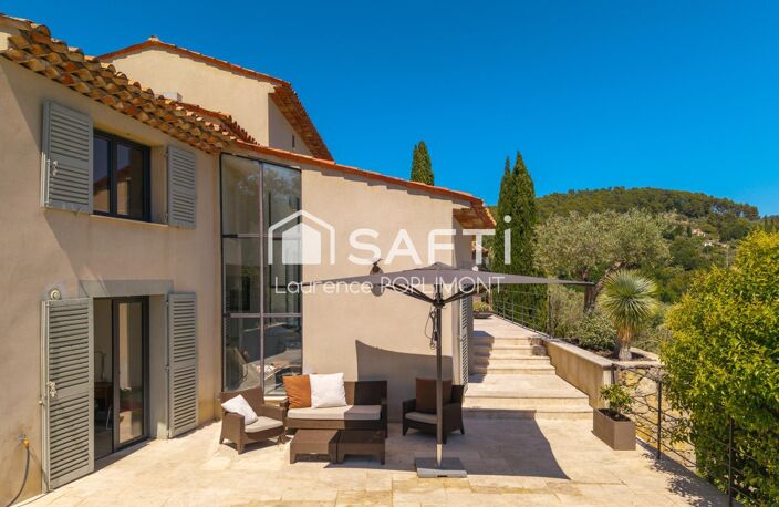 Prestigieux domaine à Tourrettes : Quand l'authenticité du passé sublime le luxe d'aujourd'hui. Panorama grandiose. — photo 4