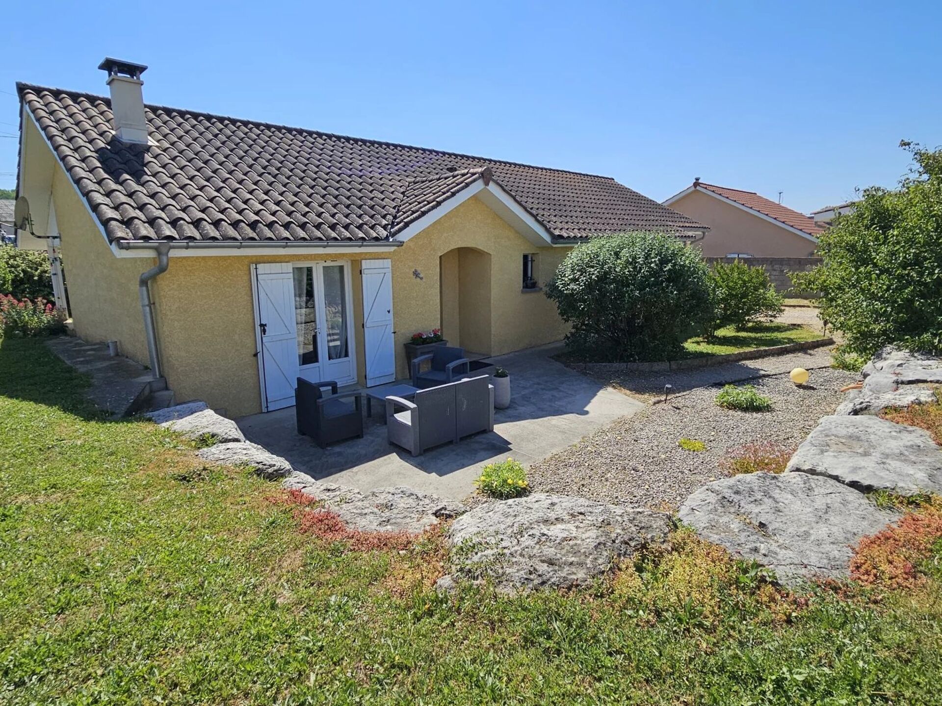 Maison 5 pièces 111 m² · à Montalieu-Vercieu · 111 m² · 323 000 €
