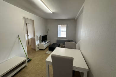 Appartement 2 pièces 748 €