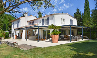 Maison 7 Pièces 215 m² à vendre à Aubagne (13400)
