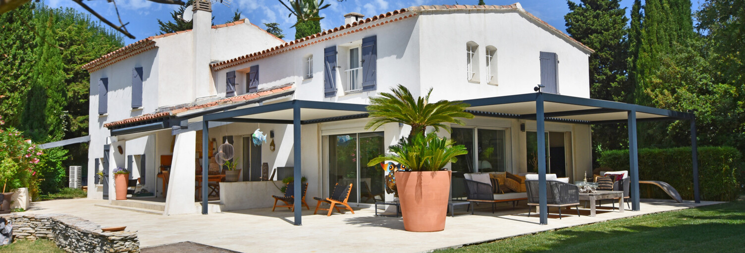 Maison 7 Pièces 215 m² à vendre à Aubagne (13400)