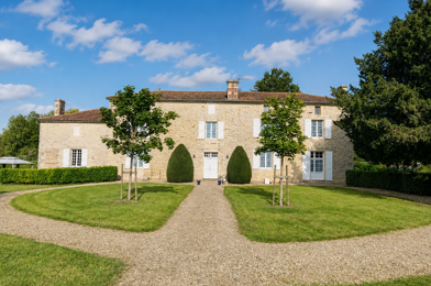 Maison 8 pièces 335600 €