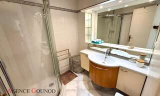 Appartement 2 Pièces 55 m² à vendre à Nice (06000)