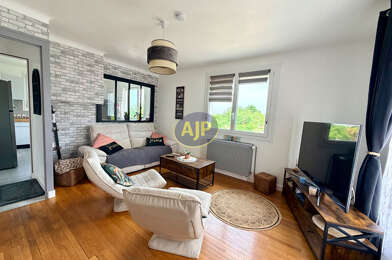Maison 7 pièces 240400 €