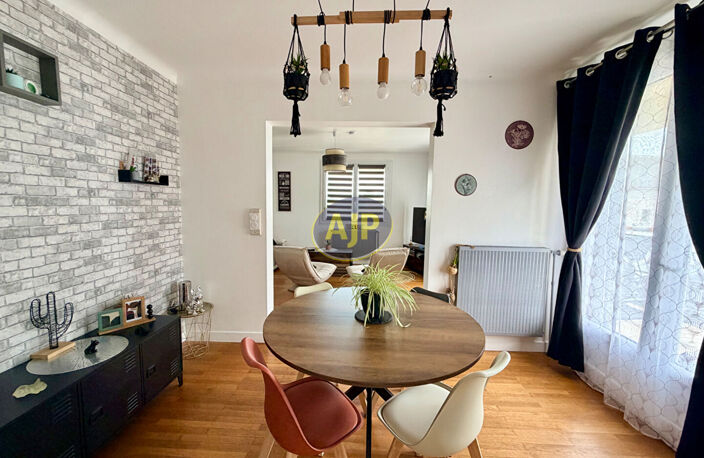 Maison Bourg Avessac - 6 pièces - 108 m2 - 1579 m2 Terrain — photo 4